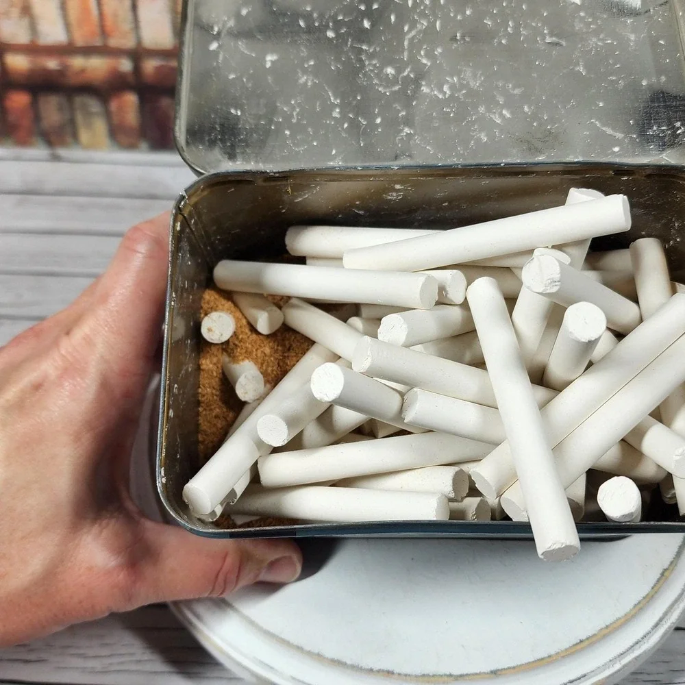Vintage 1930s Sargent Dustless Blackboard‎ Crayon Tin Box Cottagecore